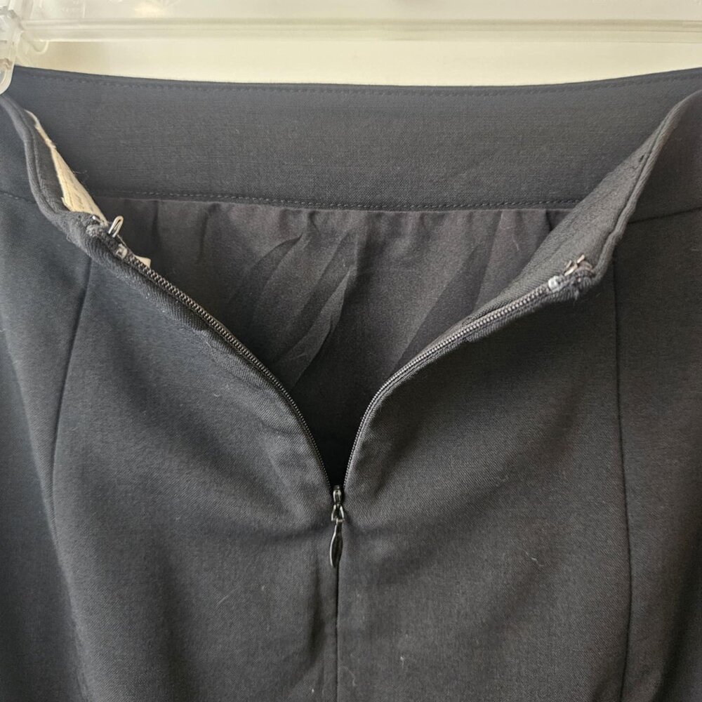 Club Monaco Women's Italian Tropical Wool Black Minimalist Pencil Skirt Size 2 - Picture 4 of 12